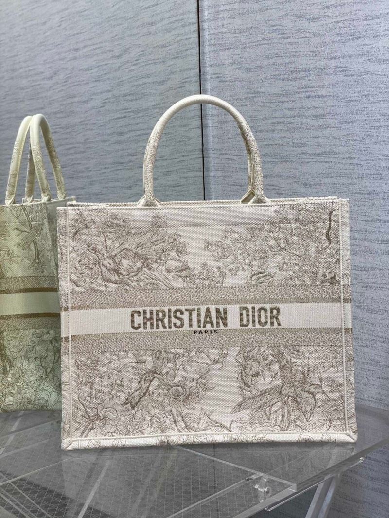 Christian Dior Shopping Bags